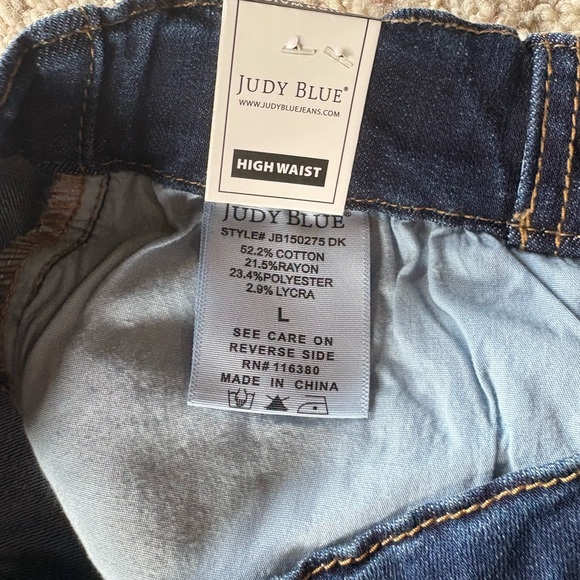 Judy Blue Dark Blue Jean Pull On Shorts - Picture 5 of 6